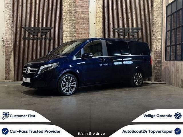 Blauw Gebruikt 2022 Mercedes V220 Avantgarde MPV | € 49.990 (Eerlijke prijs) - Afbeelding 1/3