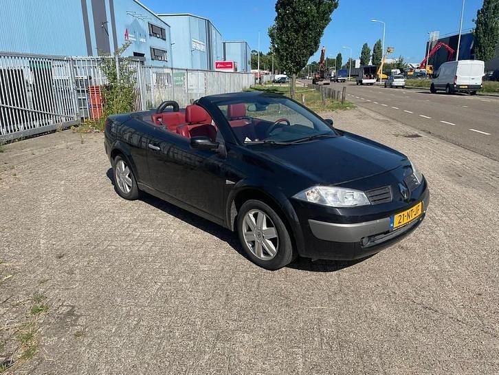 Occasion Renault Mégane II Luxe 113 PK (83 kW) 2004