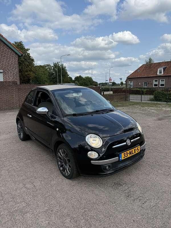 Zwart Gebruikt 2010 Fiat 500 Lounge Cabriolet | € 6.750 (Goede deal) - Afbeelding 1/4
