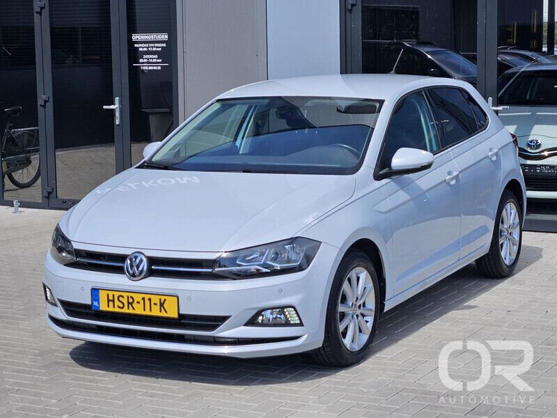 Grijs Gebruikt 2018 VW Polo Comfortline Hatchback | € 16.949 (Eerlijke prijs) - Afbeelding 1/4