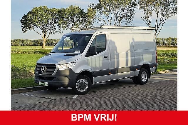 Zilver Gebruikt 2021 Mercedes Sprinter Van | € 22.900 (Goede deal) - Afbeelding 1/4