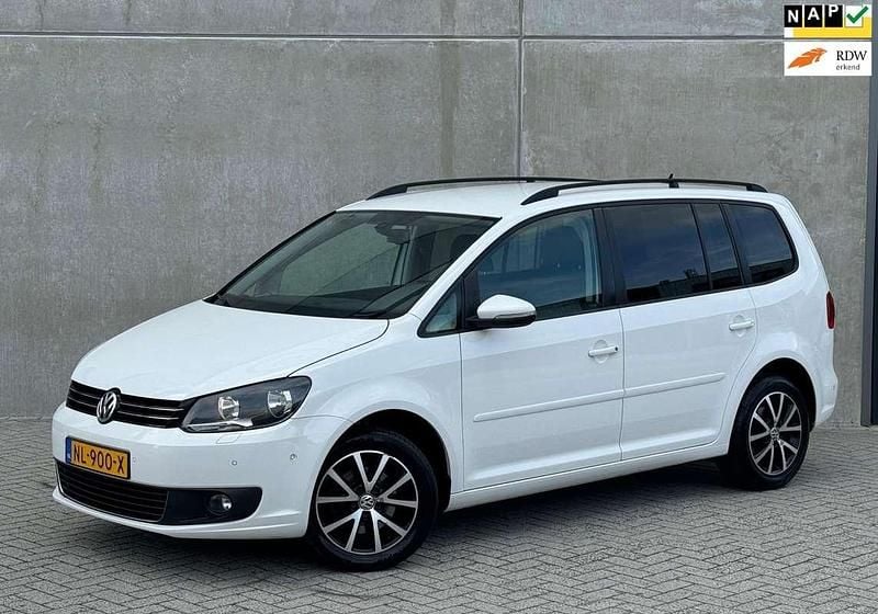 Wit Gebruikt 2010 VW Touran Comfortline MPV | € 5.490 (Goede deal) - Afbeelding 1/4