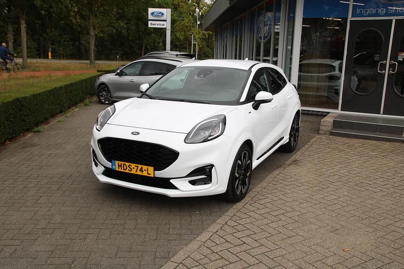 Wit Gebruikt 2023 Ford Puma ST-Line X SUV | € 27.450 (Eerlijke prijs) - Afbeelding 1/3