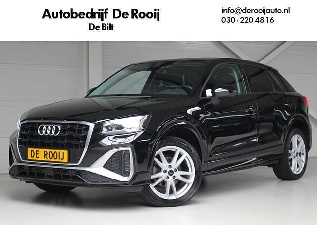 Zwart Gebruikt 2023 Audi Q2 S-Line SUV | € 34.950 (Iets duurder) - Afbeelding 1/4