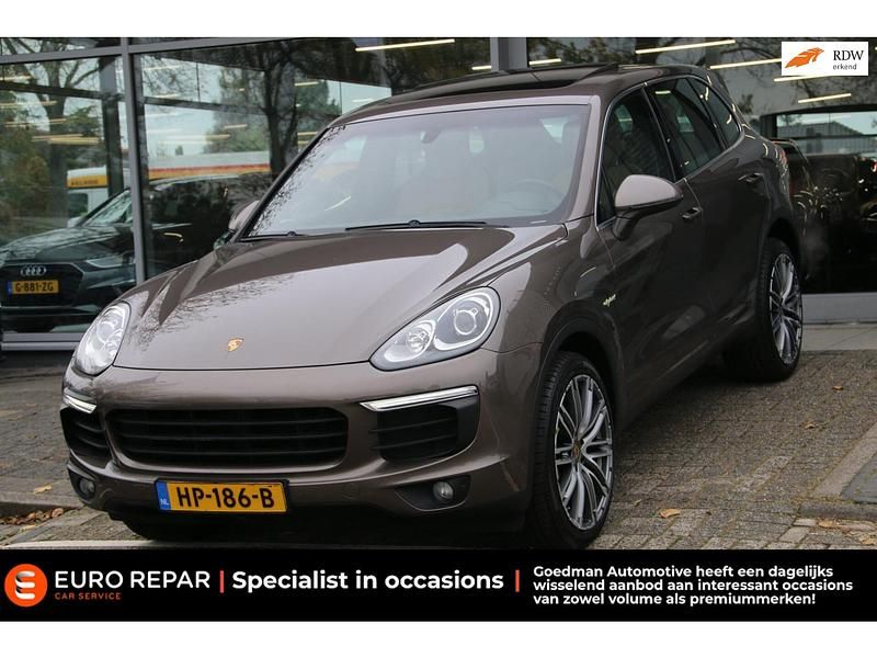 Bruin Gebruikt 2015 Porsche Cayenne SUV | € 26.995 (Super prijs) - Afbeelding 1/4