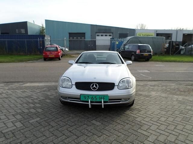 Occasion Mercedes SLK230 193 PK (141 kW) 2000 Grijs (metallic) Cabriolet