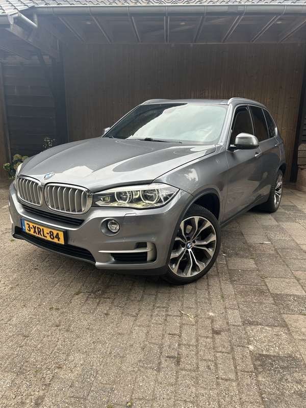 Grijs Gebruikt 2014 BMW X5 SUV | € 18.500 (Duur) - Afbeelding 1/4