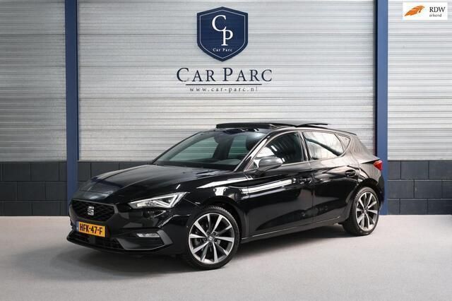 Zwart Gebruikt 2021 Seat Leon FR Hatchback | € 26.995 (Eerlijke prijs) - Afbeelding 1/4