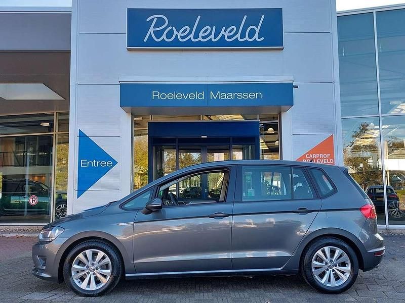 Occasion VW Golf Sportsvan Comfortline 116 PK (85 kW) 2018 Grijs (metallic) MPV