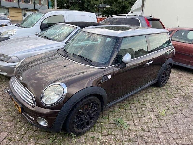 Bruin Gebruikt 2008 Mini Cooper Clubman Chili Stationwagen | € 1.750 - Afbeelding 1/4