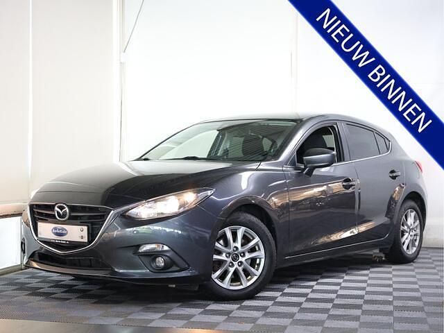 Grijs Gebruikt 2014 Mazda 3 Hatchback | € 14.944 (Eerlijke prijs) - Afbeelding 1/4