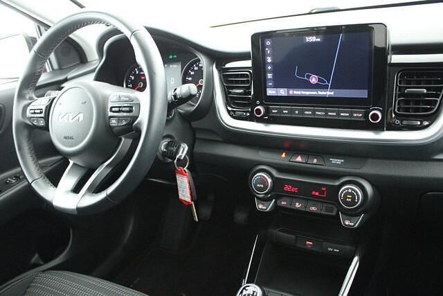Occasion Kia Stonic 101 PK (74 kW) 2022 Rood SUV