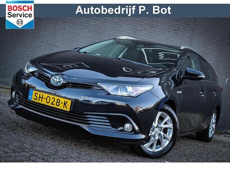 Zwart Gebruikt 2018 Toyota Auris Stationwagen | € 15.950 (Eerlijke prijs) - Afbeelding 1/4