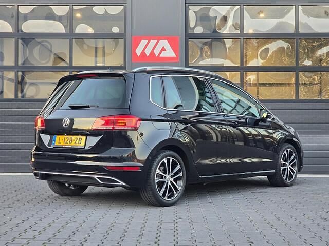 Occasion VW Golf Sportsvan Highline 150 PK (110 kW) 2018 Zwart MPV