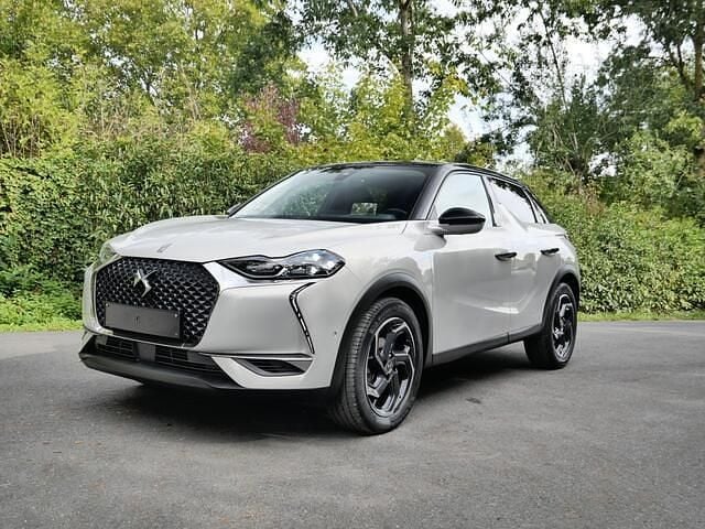 Grijs Gebruikt 2019 DS Automobiles DS3 Crossback Grand Chic SUV | € 12.399 (Eerlijke prijs) - Afbeelding 1/4