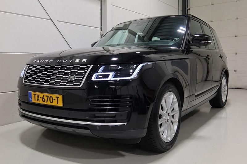 Zwart (metallic) Gebruikt 2018 Land Rover Range Rover Vogue SUV | € 59.900 - Afbeelding 1/4