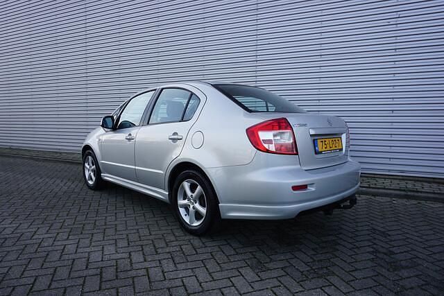 Occasion Suzuki SX4 Exclusive 108 PK (79 kW) 2010 Sedan Sedan