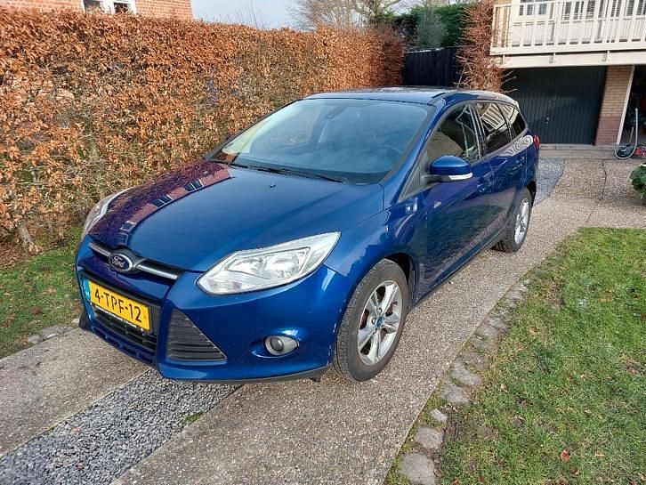 Occasion 2014 Ford Focus Stationwagen | € 2.500 (Goede deal) - Afbeelding 1/4