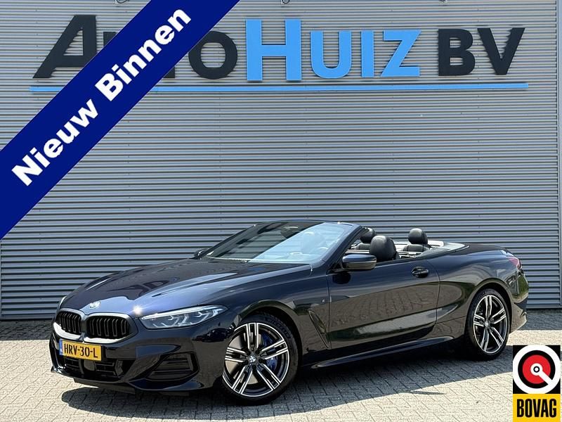 Zwart Gebruikt 2022 BMW 840 Executive Coupé | € 88.990 (Eerlijke prijs) - Afbeelding 1/4