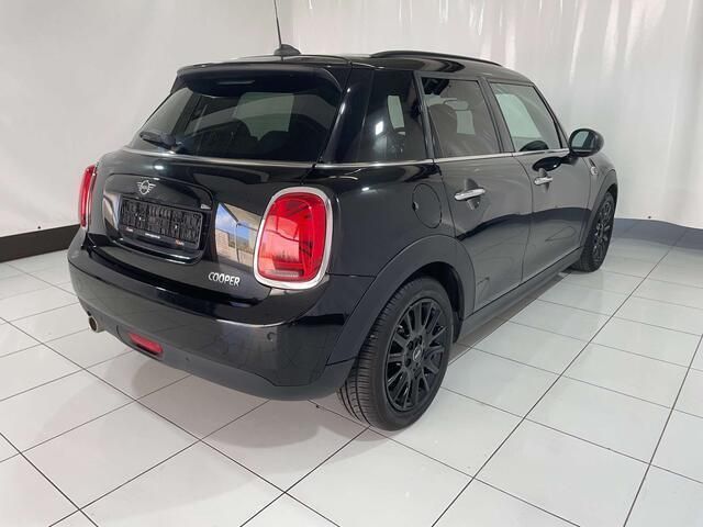 Occasion Mini Cooper 2019 Zwart Hatchback