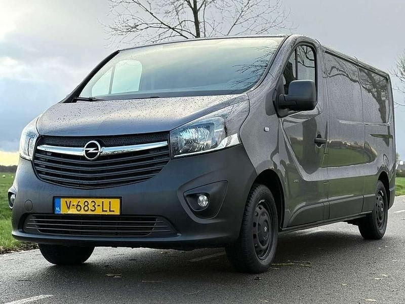 Grijs Gebruikt 2018 Opel Vivaro Edition MPV | € 12.100 (Eerlijke prijs) - Afbeelding 1/4