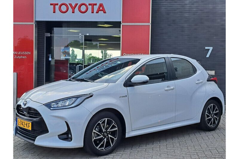 Gebruikt 2021 Toyota Yaris Hybrid | € 20.499 (Super prijs) - Afbeelding 1/1