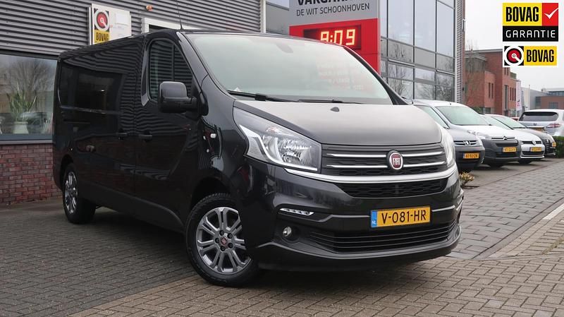 Zwart Gebruikt 2017 Fiat Talento MPV | € 12.817 (Iets duurder) - Afbeelding 1/4