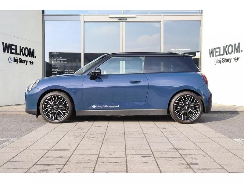 Nieuw Mini Cooper 11 kW (15 PK) 2026 Blauw Hatchback