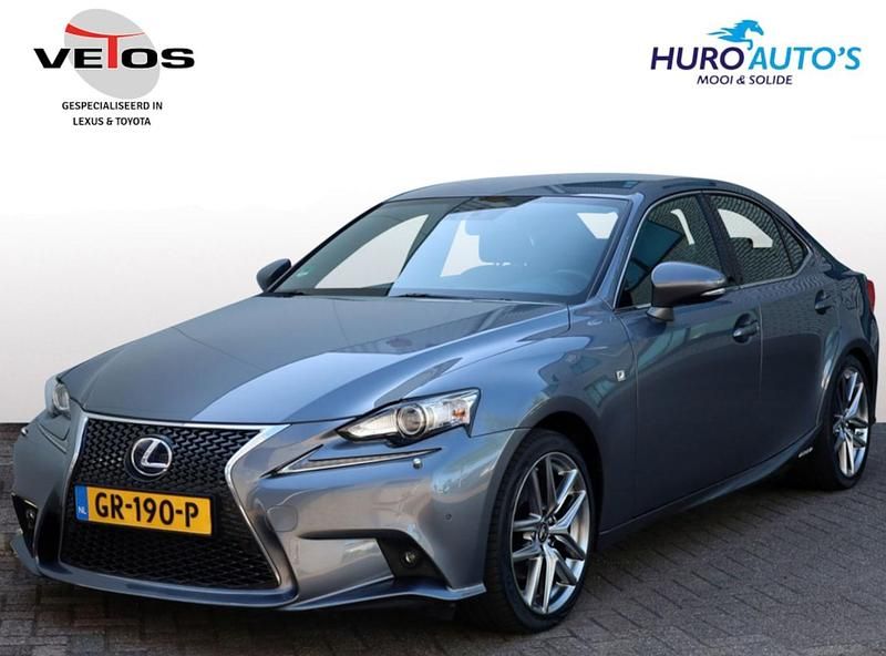 Grijs Gebruikt 2014 Lexus IS300h Sport Line Sedan | € 19.900 (Eerlijke prijs) - Afbeelding 1/4