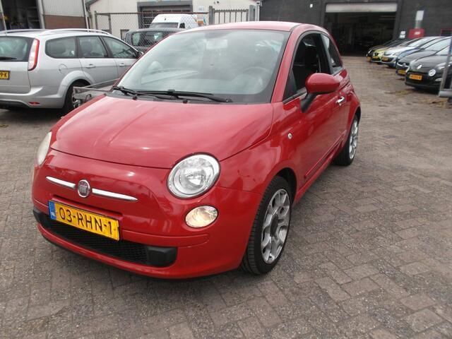 Rood Gebruikt 2011 Fiat 500 Sport Hatchback | € 3.250 (Goede deal) - Afbeelding 1/4