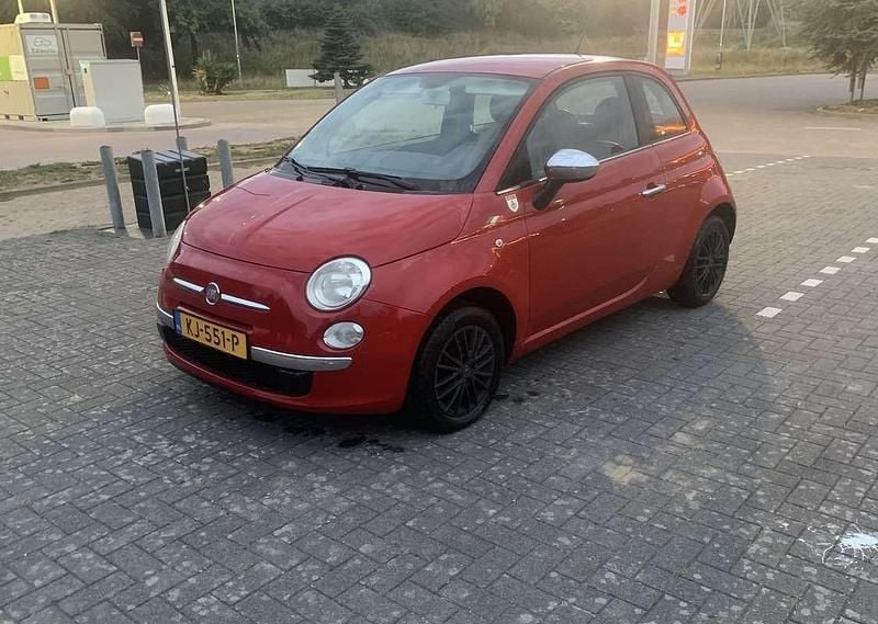 Rood Gebruikt 2010 Fiat 500 Pop Hatchback | € 1.750 (Super prijs) - Afbeelding 1/4