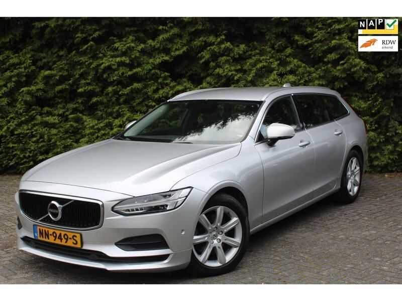 Grijs Gebruikt 2017 Volvo V90 Momentum Stationwagen | € 18.950 (Goede deal) - Afbeelding 1/4