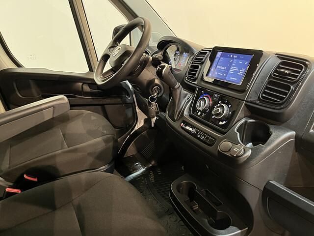 Occasion Fiat Ducato 141 PK (103 kW) 2022 Grijs Van