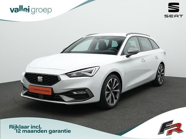 Wit Gebruikt 2024 Seat Leon ST Business Stationwagen | € 30.900 (Duur) - Afbeelding 1/4