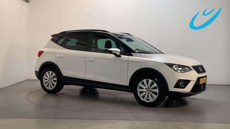 Wit Gebruikt 2020 Seat Arona Business SUV | € 11.450 (Goede deal) - Afbeelding 1/3
