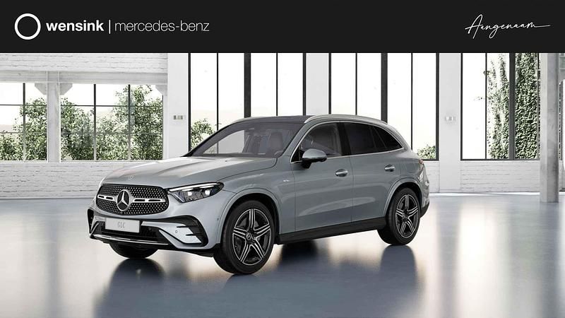 Zilver Occasion 2025 Mercedes GLC400d Sport Edition SUV | € 72.850 - Afbeelding 1/4