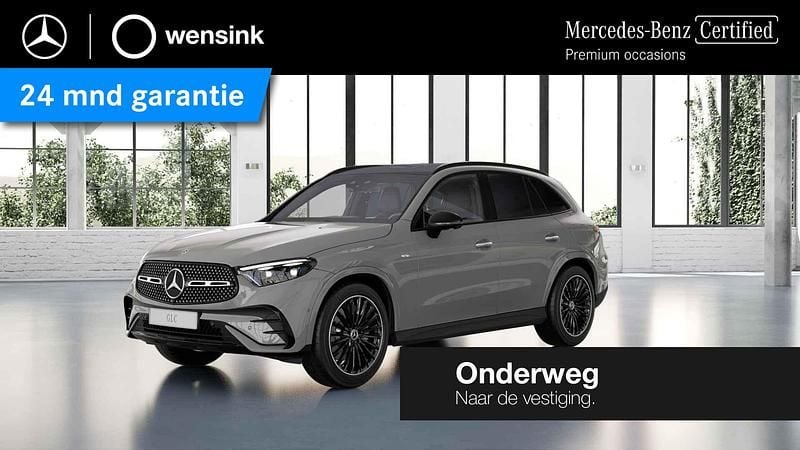 Grijs Gebruikt 2025 Mercedes GLC300e AMG line SUV | € 76.850 (Duur) - Afbeelding 1/4