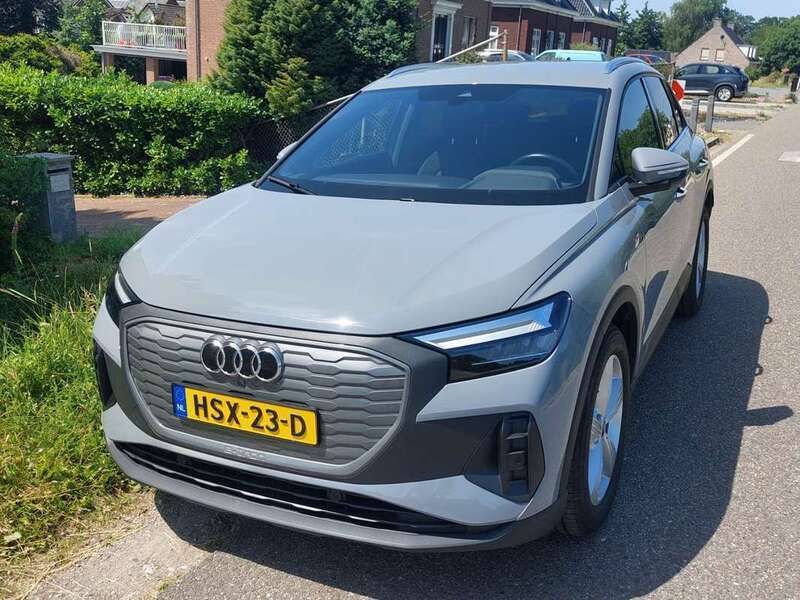 Grijs Gebruikt 2021 Audi Q4 e-tron SUV | € 27.000 (Super prijs) - Afbeelding 1/4