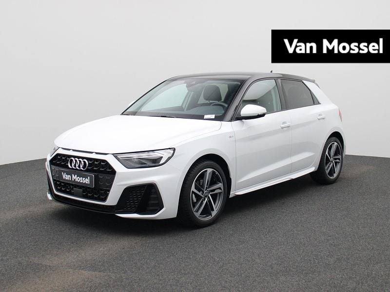 Wit Gebruikt 2024 Audi A1 Sportback Premium Hatchback | € 32.900 (Iets duurder) - Afbeelding 1/4