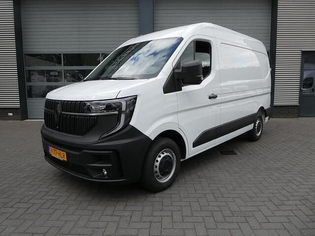 Wit Gebruikt 2024 Renault Master Van | € 35.900 (Eerlijke prijs) - Afbeelding 1/4