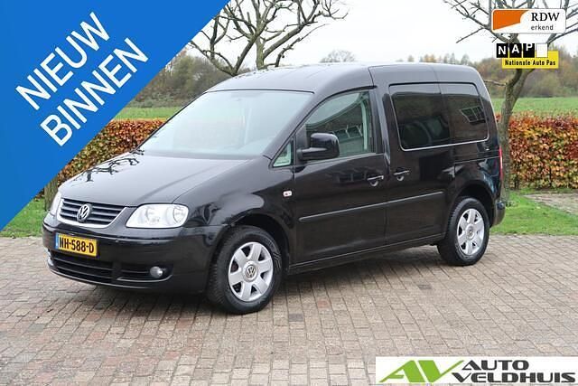 Zwart Gebruikt 2010 VW Caddy Comfortline MPV | € 4.950 (Goede deal) - Afbeelding 1/4