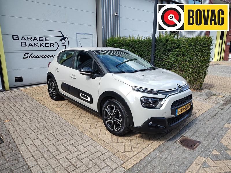Grijs Occasion 2021 Citroën C3 PureTech Hatchback | € 12.995 (Eerlijke prijs) - Afbeelding 1/4