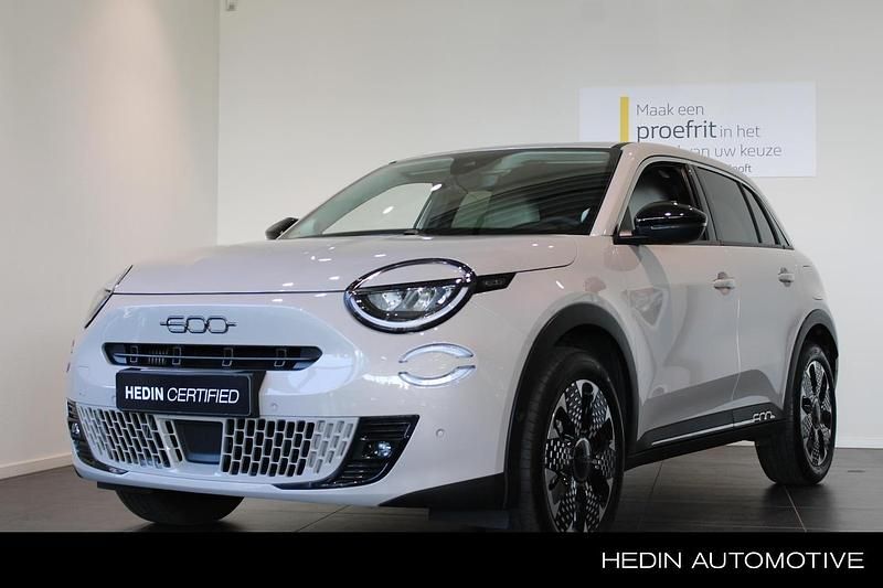 Bruin Gebruikt 2024 Fiat 600 La Prima SUV | € 27.245 - Afbeelding 1/3