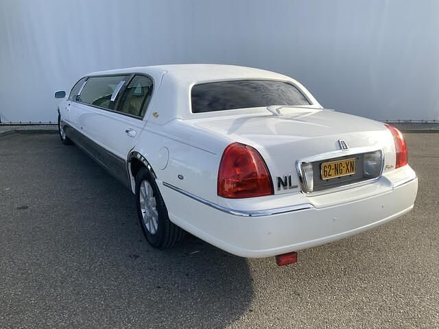 Occasion Lincoln Town Car 204 PK (150 kW) 2003 Wit Sedan