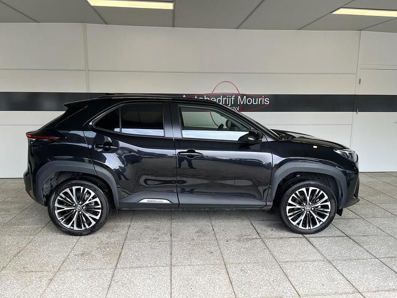 Occasion Toyota Yaris Cross Executive 131 PK (96 kW) 2025 Zwart SUV