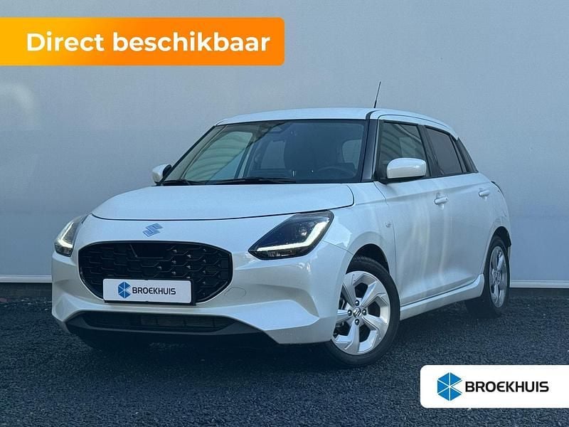 Wit Gebruikt 2025 Suzuki Swift Club Hatchback | € 23.350 (Duur) - Afbeelding 1/4