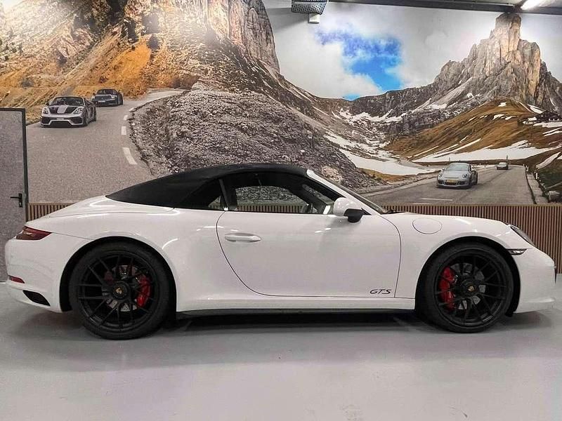 Wit Gebruikt 2019 Porsche 911 Carrera 4 GTS Cabriolet | € 134.950 (Super prijs) - Afbeelding 1/4
