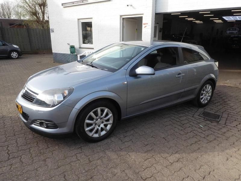 Occasion Opel Astra GTC 140 PK (102 kW) 2008 Grijs (metallic) Hatchback