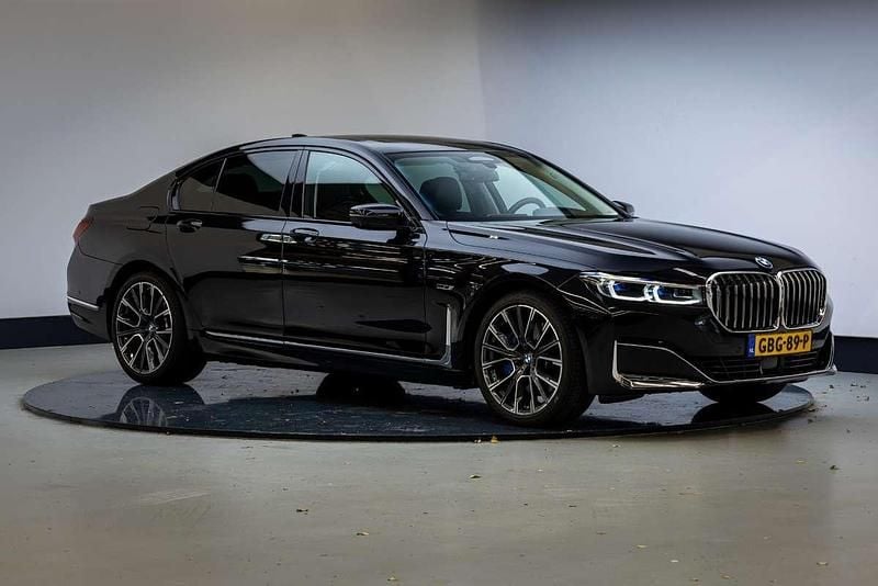 Zwart Gebruikt 2023 BMW 745 Executive Sedan | € 59.950 (Eerlijke prijs) - Afbeelding 1/4