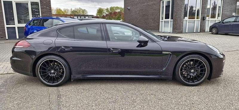 Occasion Porsche Panamera 334 PK (245 kW) 2014 Zwart Sedan